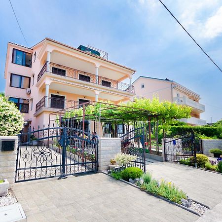 Apartment Katarina Crikvenica Exterior photo
