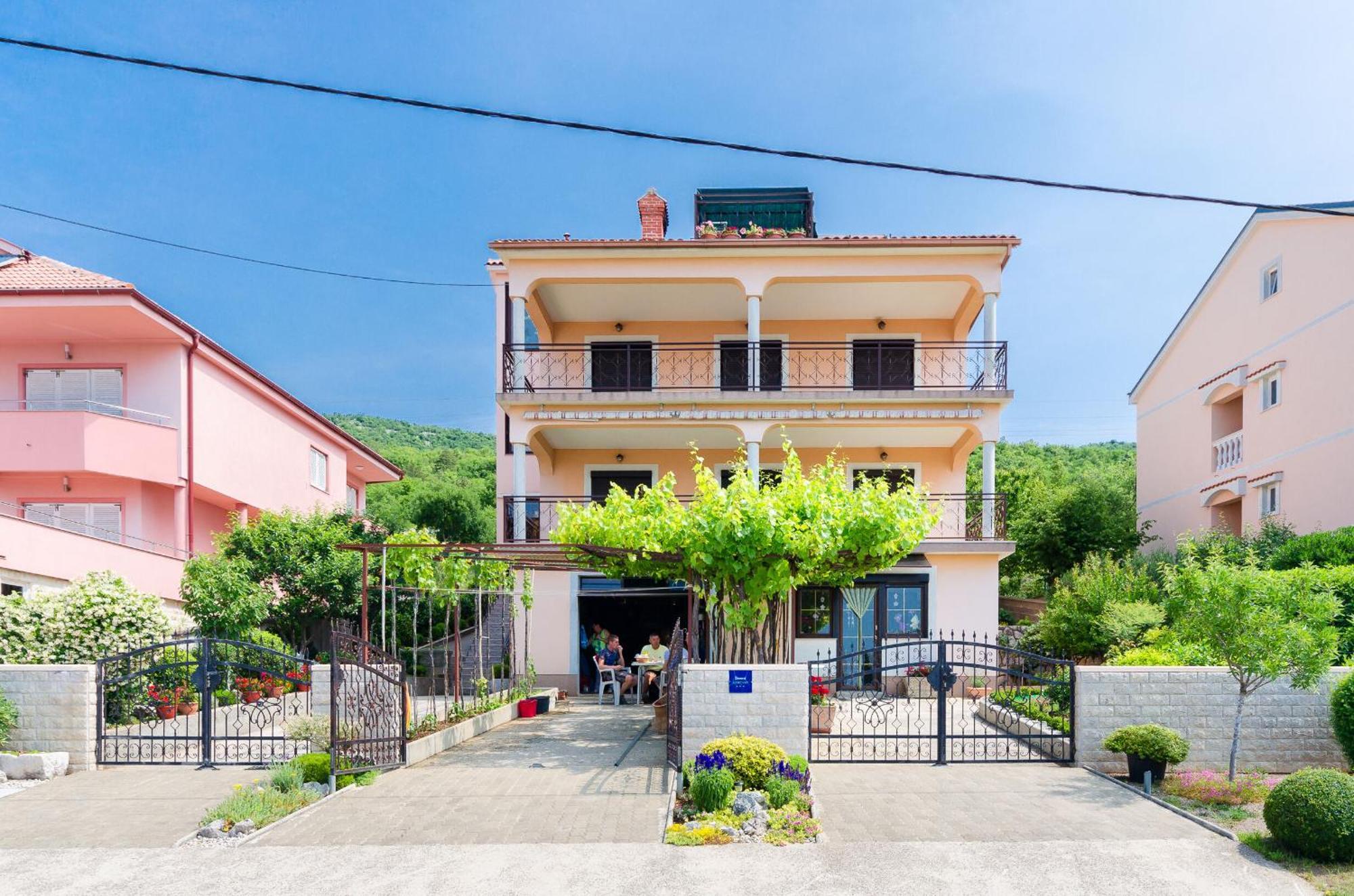 Apartment Katarina Crikvenica Exterior photo